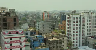 অপেক্ষার বিশ্বকাপের ‘অচেনা আমেজ’; শহরে কেন নেই উন্মাদনার ছাপ?